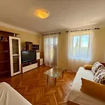 In 54892 Apartman Dramalj