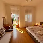 Apartman In 54892 Dramalj