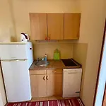 In 54892 Апартаменты *