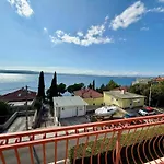 In 54892 Apartman *