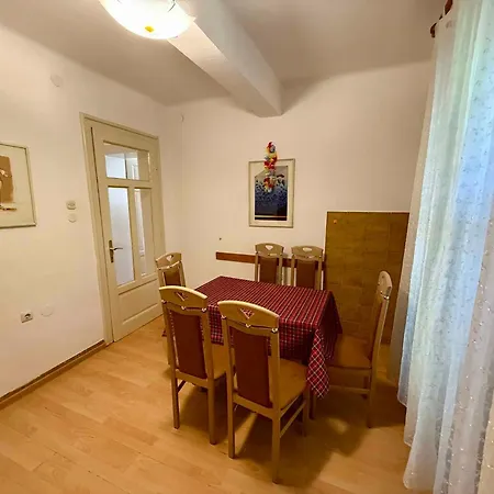 Διαμέρισμα In 54892 *