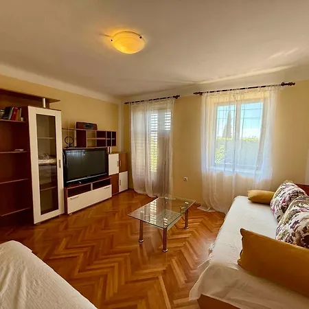 In 54892 Διαμέρισμα Dramalj