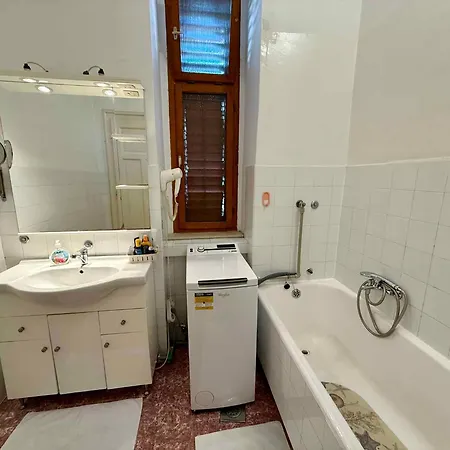 Apartment In 54892 Dramalj