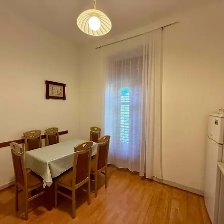 In 54892 Διαμέρισμα Dramalj